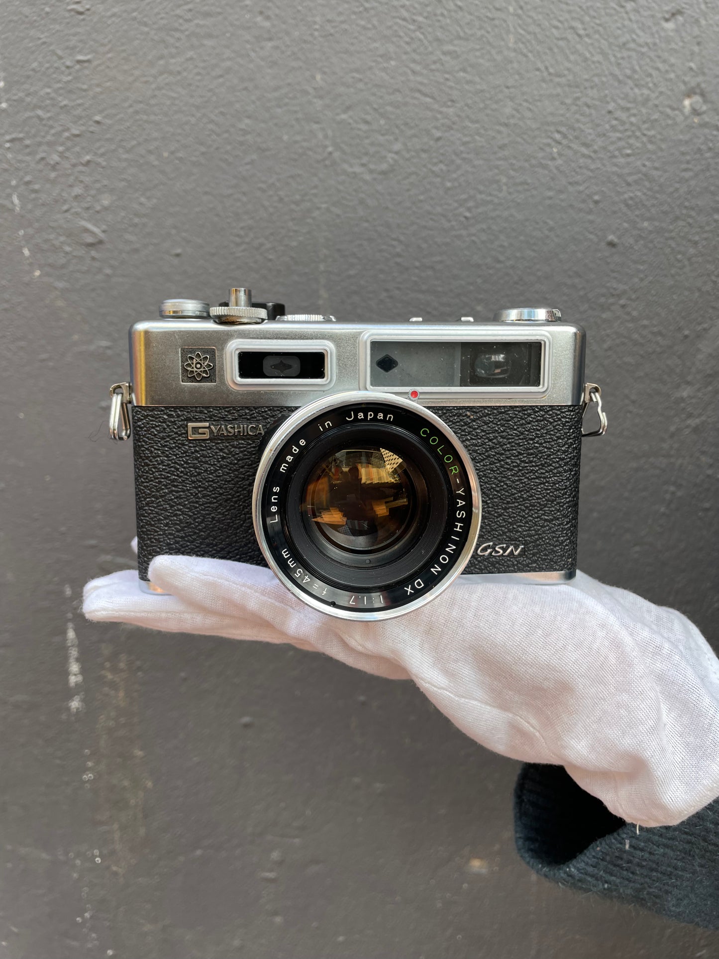 Yashica Electro 35mm SLR camera with Colour Yashinon 45mm f/1.7 Lens