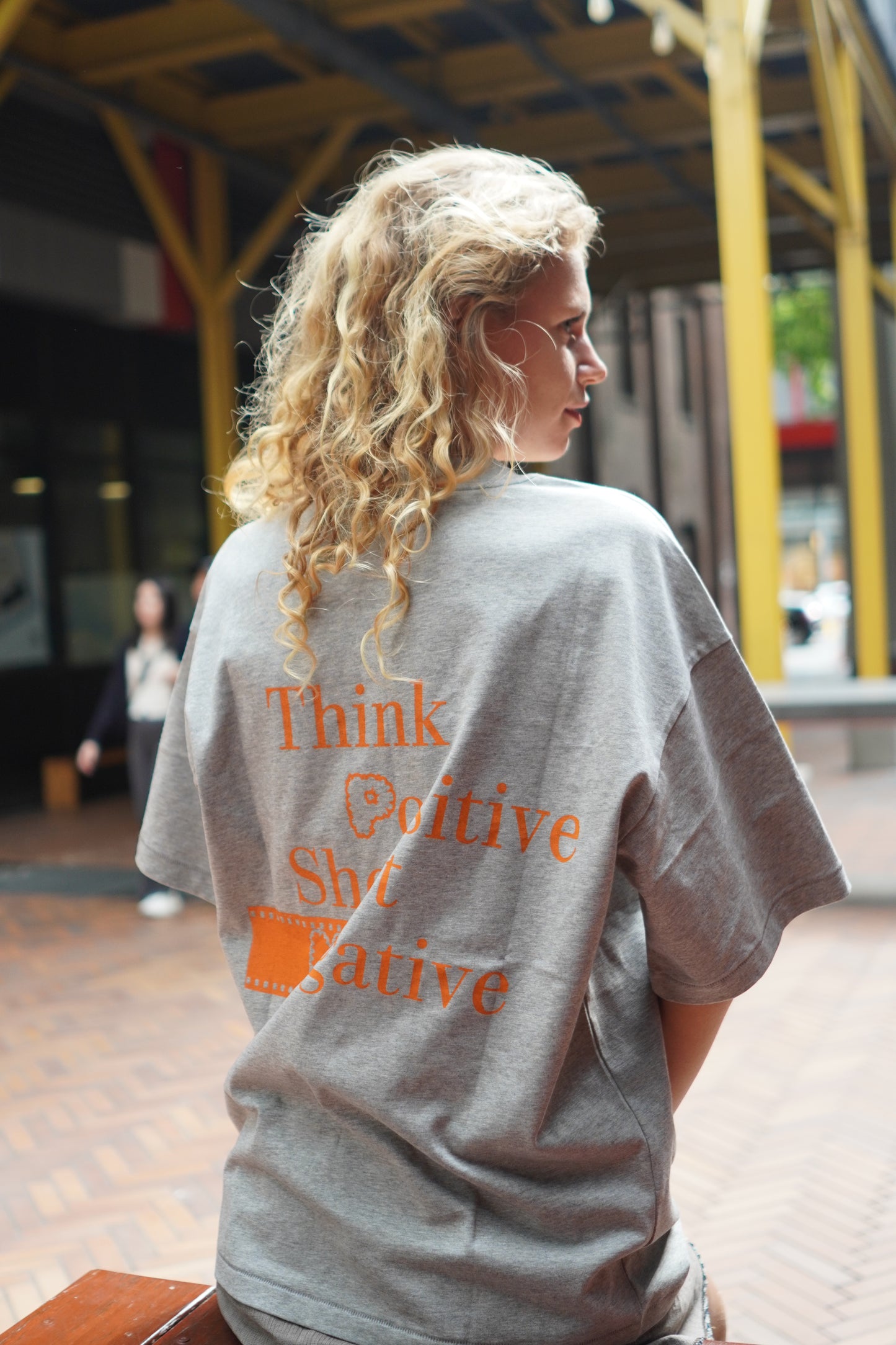 FilmNeverDie 'Think Positive, Shoot Negative' Tee - Grey/Orange