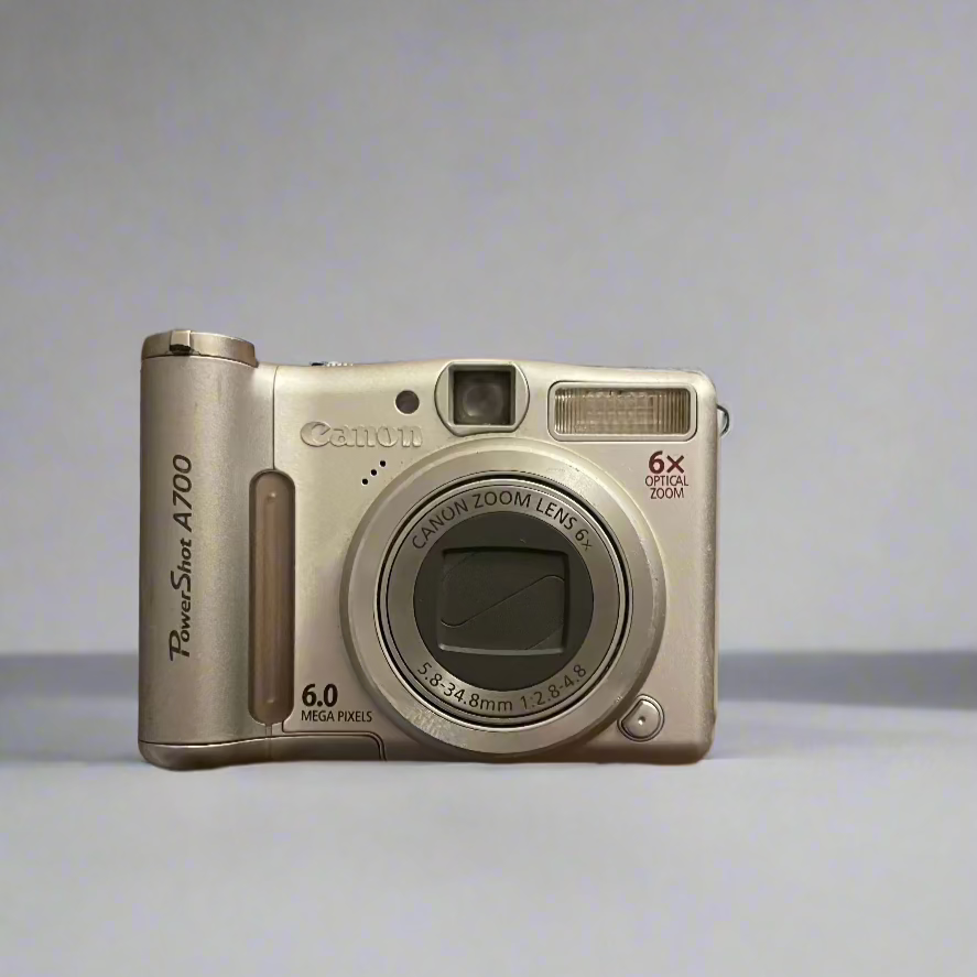 Canon PowerShot A700 - Digital camera - CCD Never Die