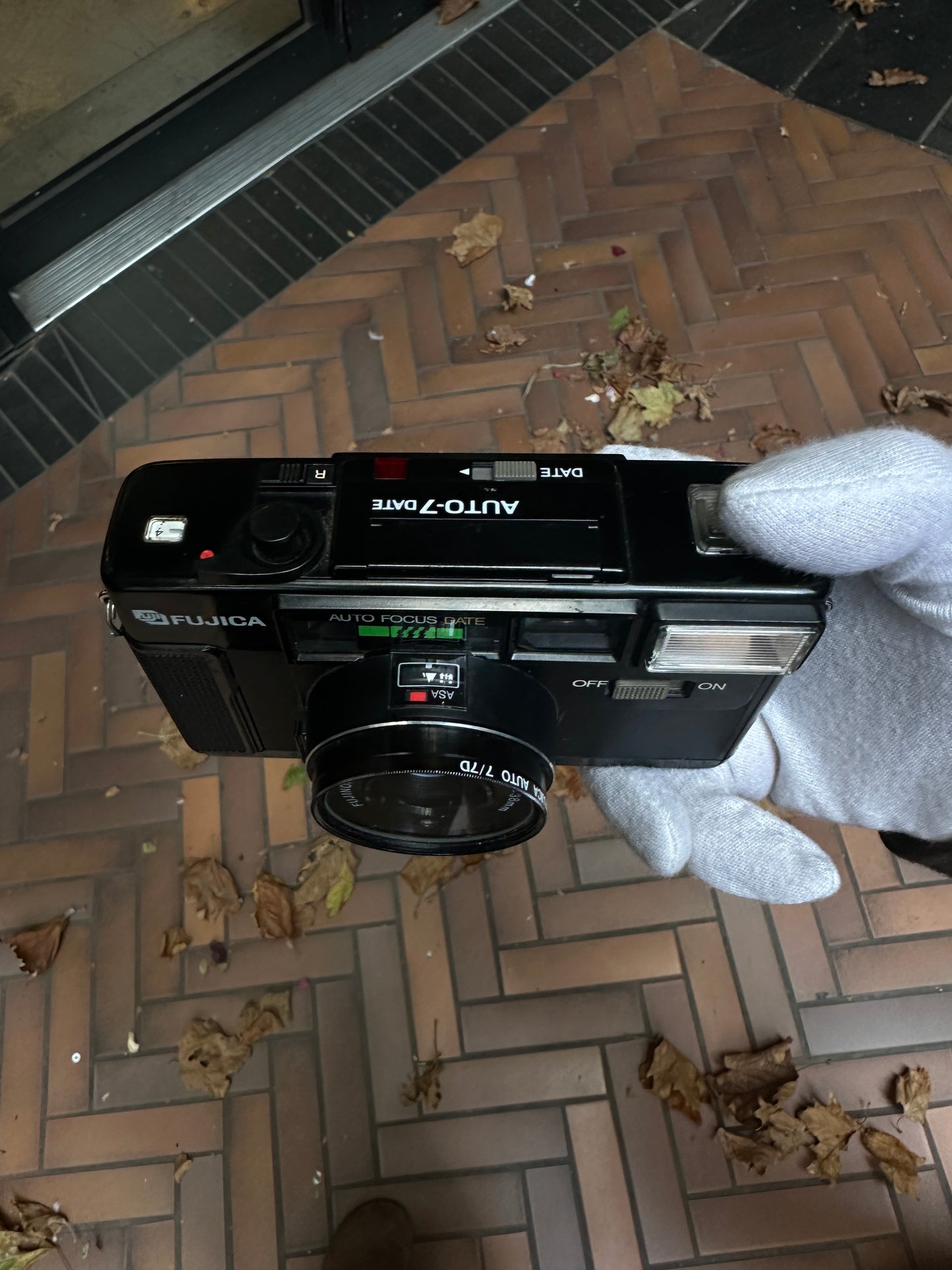 Fujica Auto-7 Date Point & Shoot Camera - 4093636
