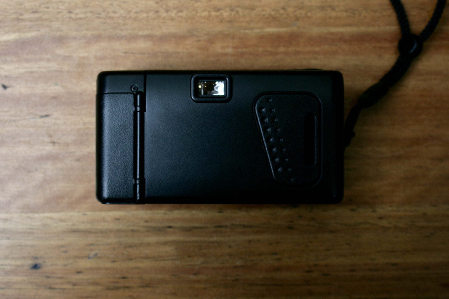 Olympus Infinity JR 35mm Point & Shoot Camera – 2360496