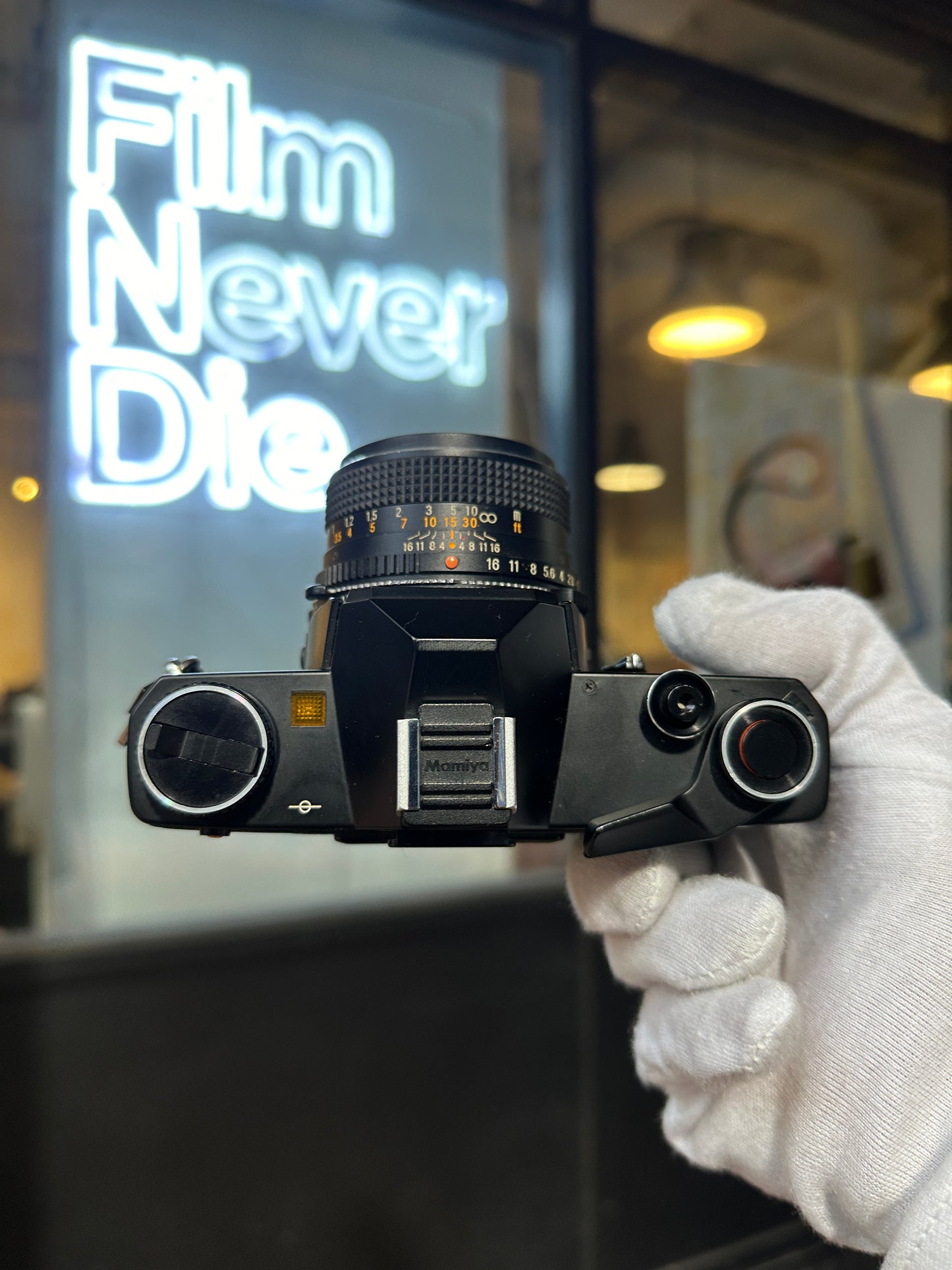 Mamiya NC1000S 35mm SLR with Sekor CS 50mm f/1.7 - K245875