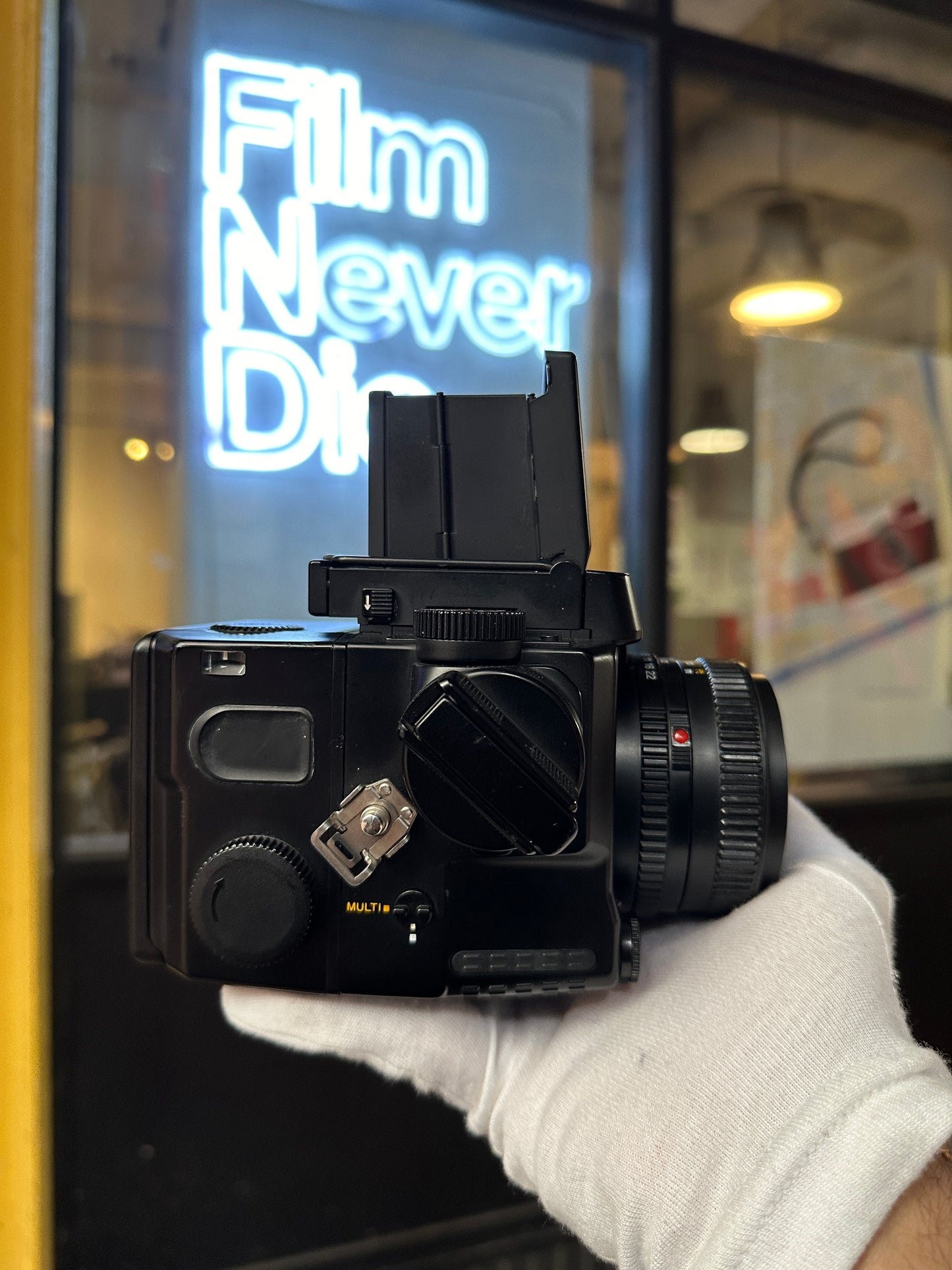 Mamiya 645 Super Medium Format SLR with 80mm f2.8 Lens - GC15419