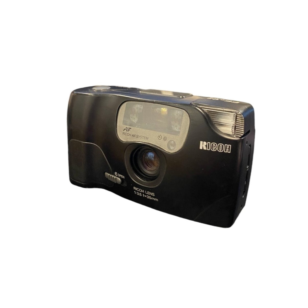 Ricoh FF-9S 35mm Point and shoot camera - 87130428