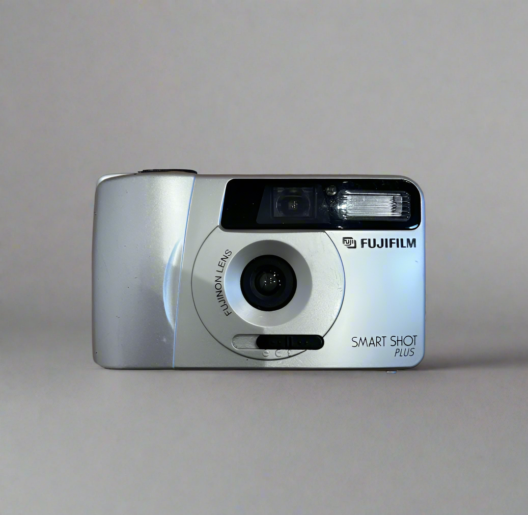Fujifilm Smart Shot Plus 35mm point and shoot - small plastic Fujinon lens- 5473617