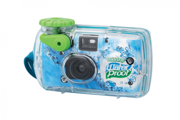 FUJIFILM QuickSnap Waterproof Flash 800 Disposable Camera (27 Exposures)