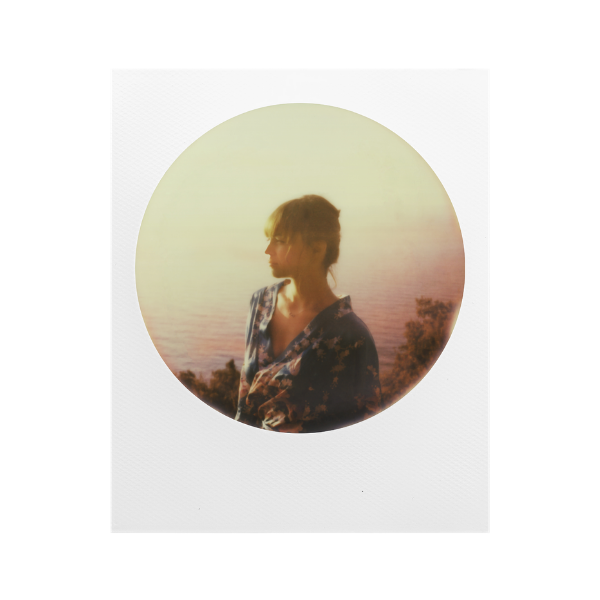Polaroid 600 Colour Instant Film - Round Frame Edition