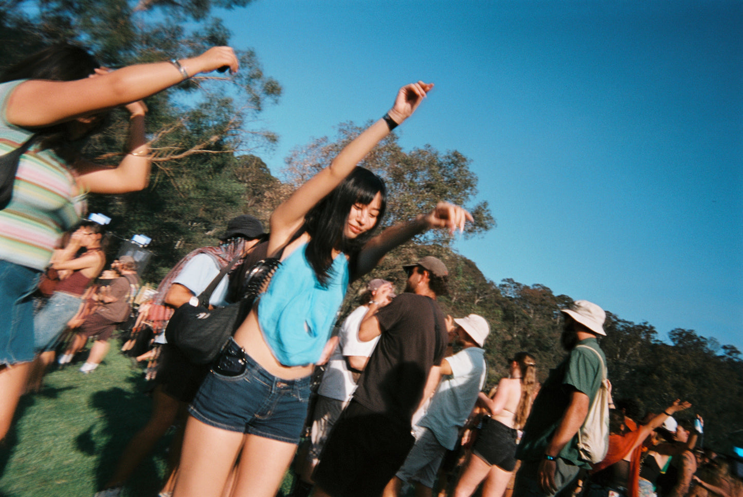 FilmNeverDie DRAGON FLY 100 (35mm, 36 exp.) - Pre-Order - Arriving in 4-6 weeks