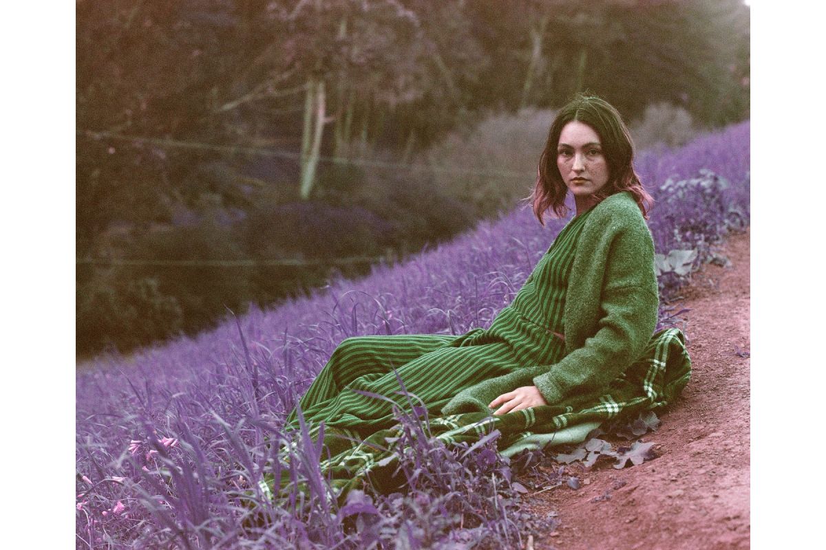 2021 LomoChrome Purple Pétillant 120 Film ISO 100–400