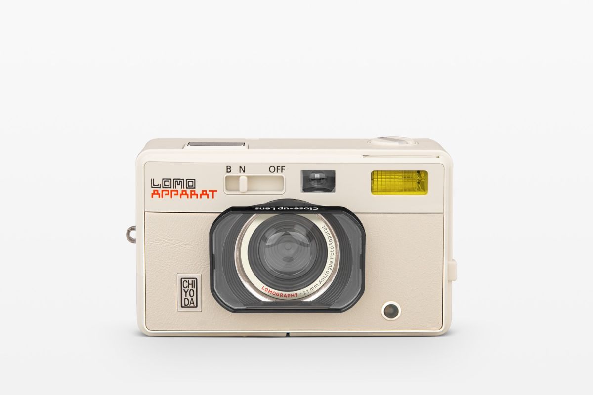 LomoApparat 21mm Wide-Angle 35mm Film Camera - Chiyoda Edition