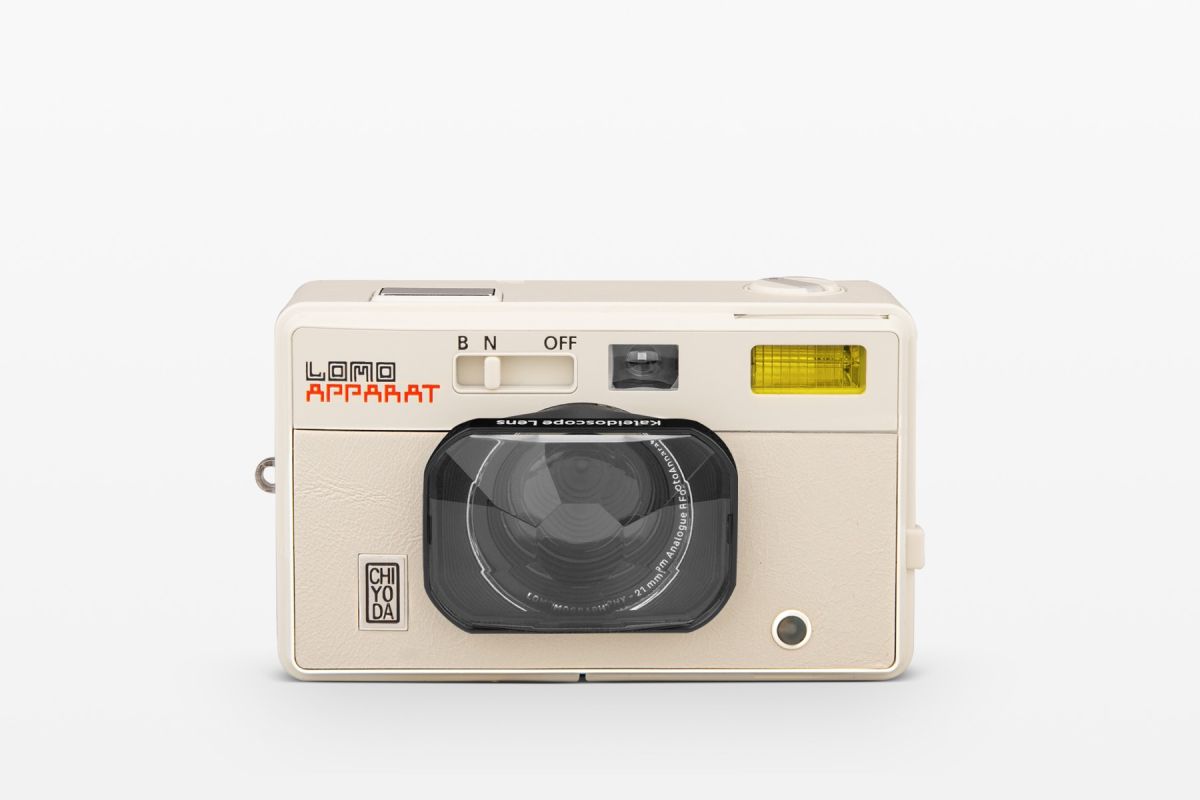 LomoApparat 21mm Wide-Angle 35mm Film Camera - Chiyoda Edition