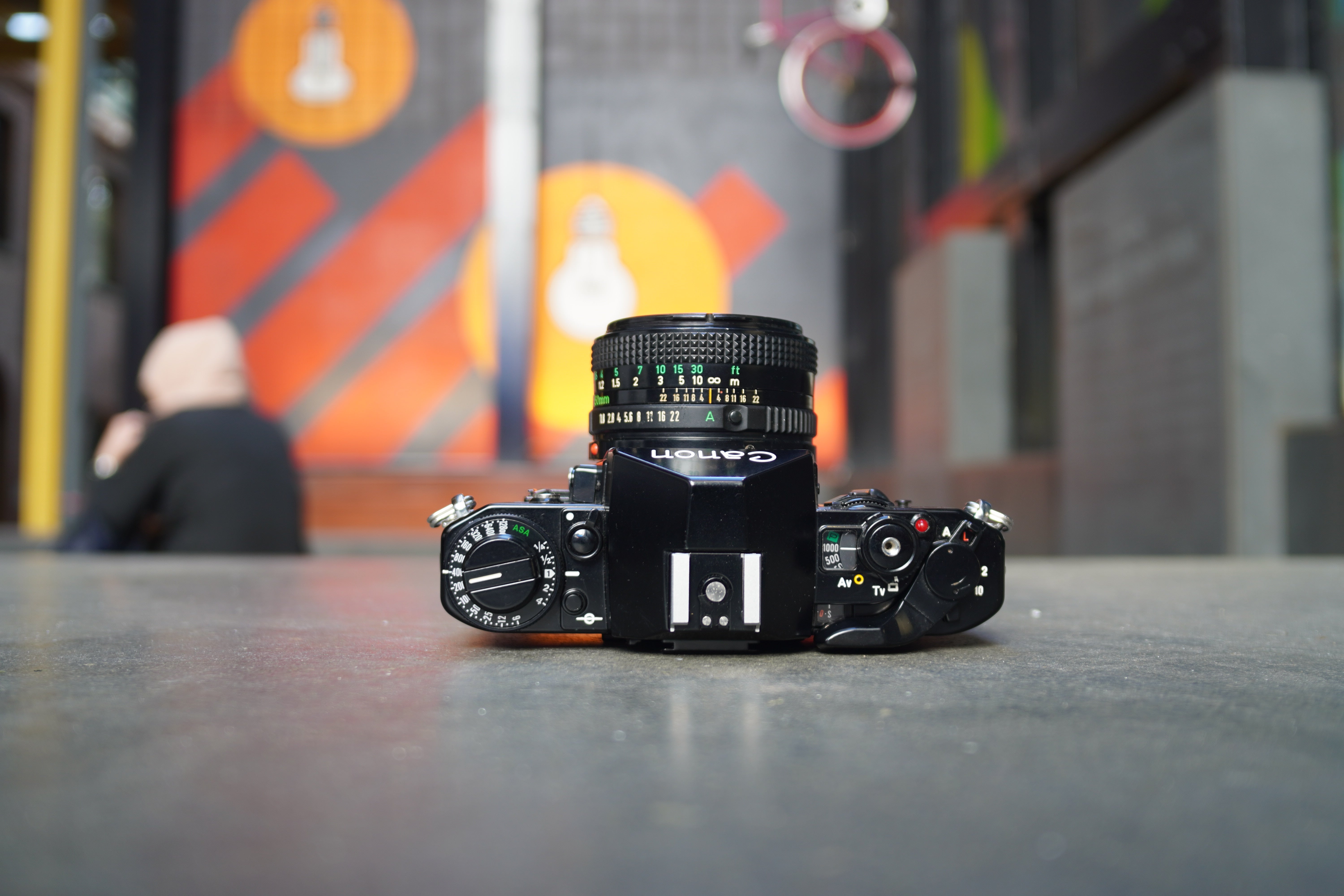 Canon A-1 一眼レフカメラ NEW FD 50mm f/1.8 Canon A-1 SLR Camera with Canon FD 50mm f/1.8 Lens – 556528