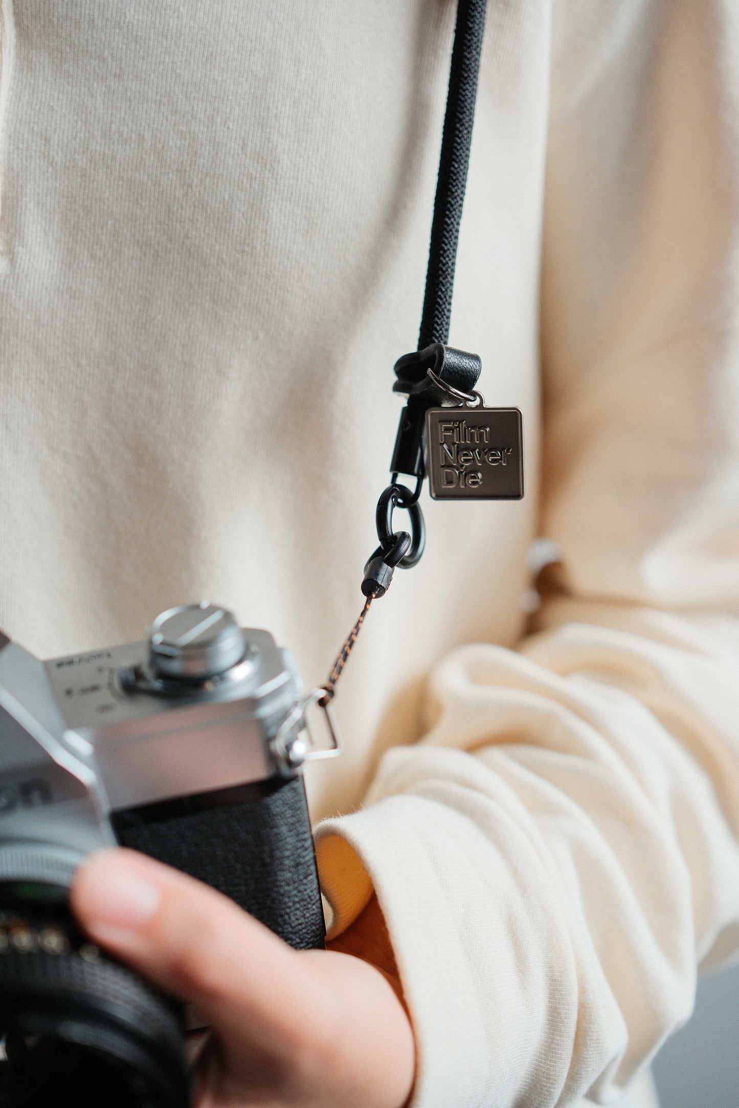 FilmNeverDie Camera Shoulder Strap