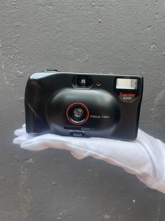 NEW IN BOX Premier PC-620 35mm point and shoot camera