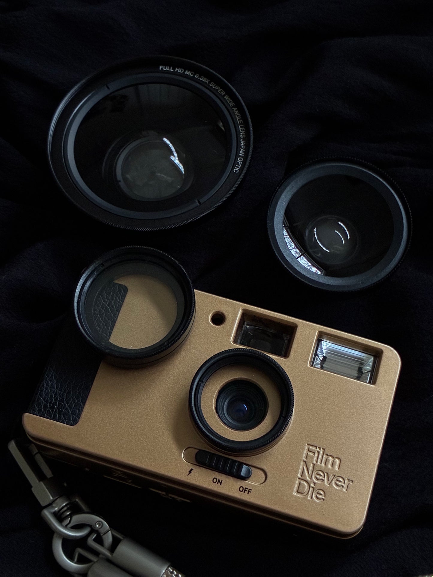 Nana 35mm Film Camera – Reusable Point & Shoot with 3 lens + long strap bundles ! ( Black Friday 4 days Offer)