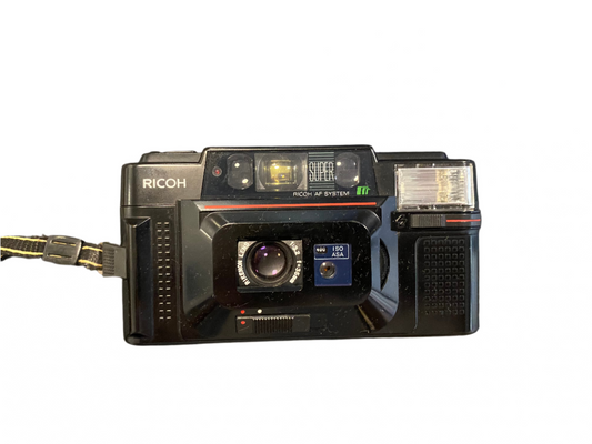 Ricoh FF-3D SUPER 35mm Point and shoot camera - 88 285322