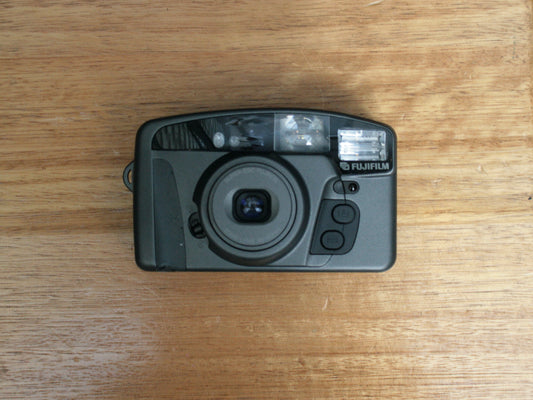 Fuji Zoom Cardia Multi 800 Point&Shoot - 50619917