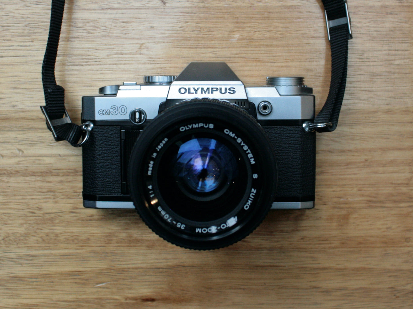 Olympus OM30 35mm SLR camera with Zuiko 35-70mm f/4 Lens - 1015988D