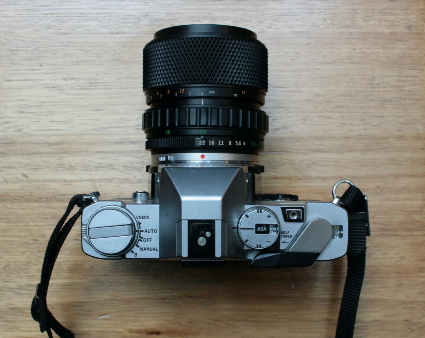 Olympus OM30 35mm SLR camera with Zuiko 35-70mm f/4 Lens - 1015988D