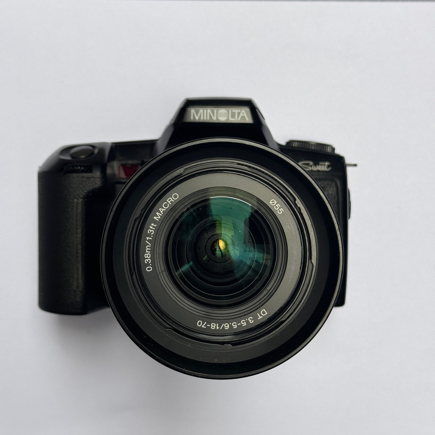 Minolta Sweet SLR Camera with 18-70mm f/3.5-5.6 Sony Lens - 92101184