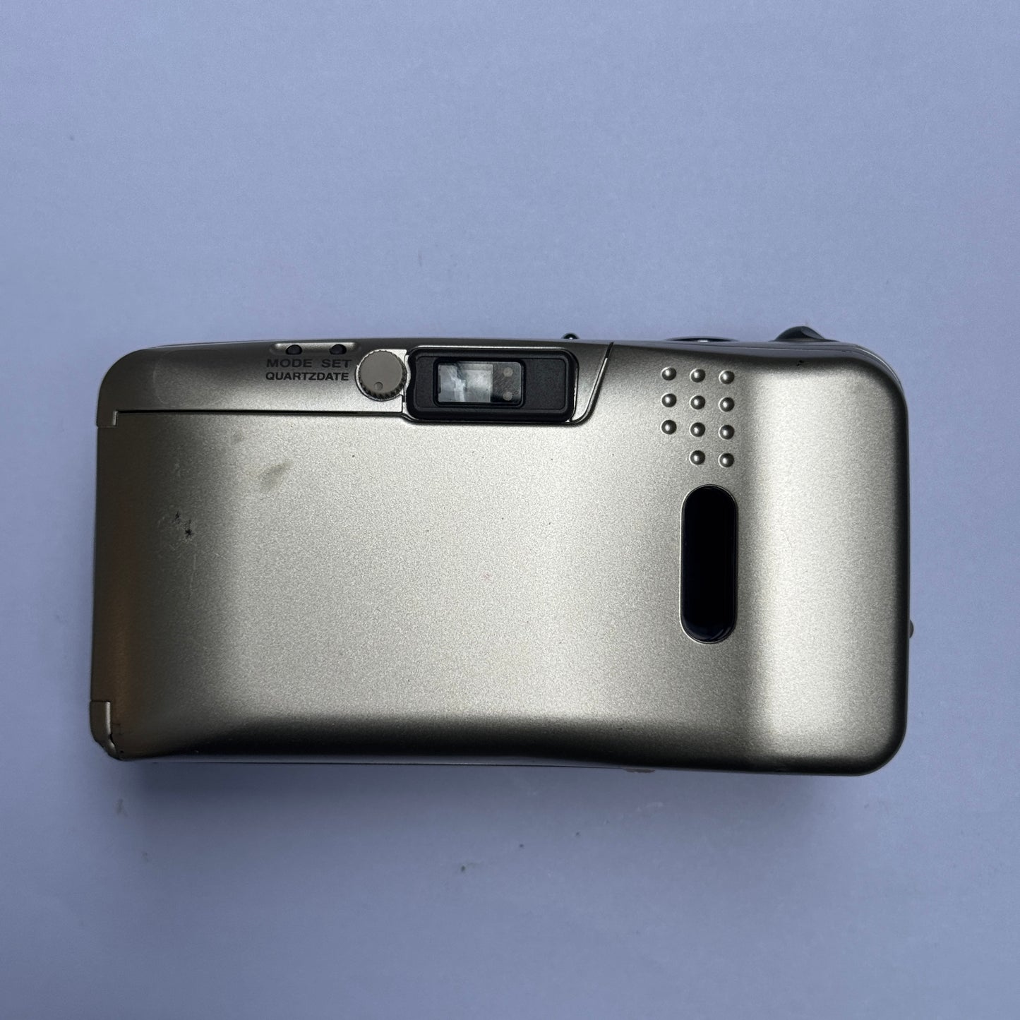 Olympus MJU Zoom Wide 80 Point and Shoot - 1085987