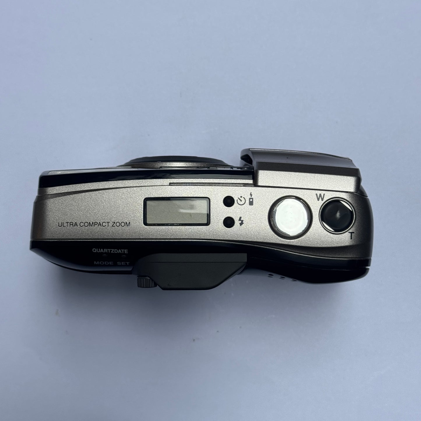 Olympus SuperZoom 140S Point and Shoot - 5642684