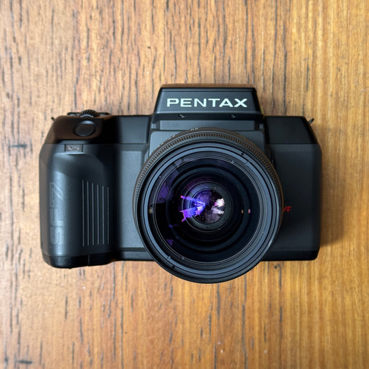 Pentax SF7 SLR with 28-80 f/3.5-3.5 Zoom Lens-