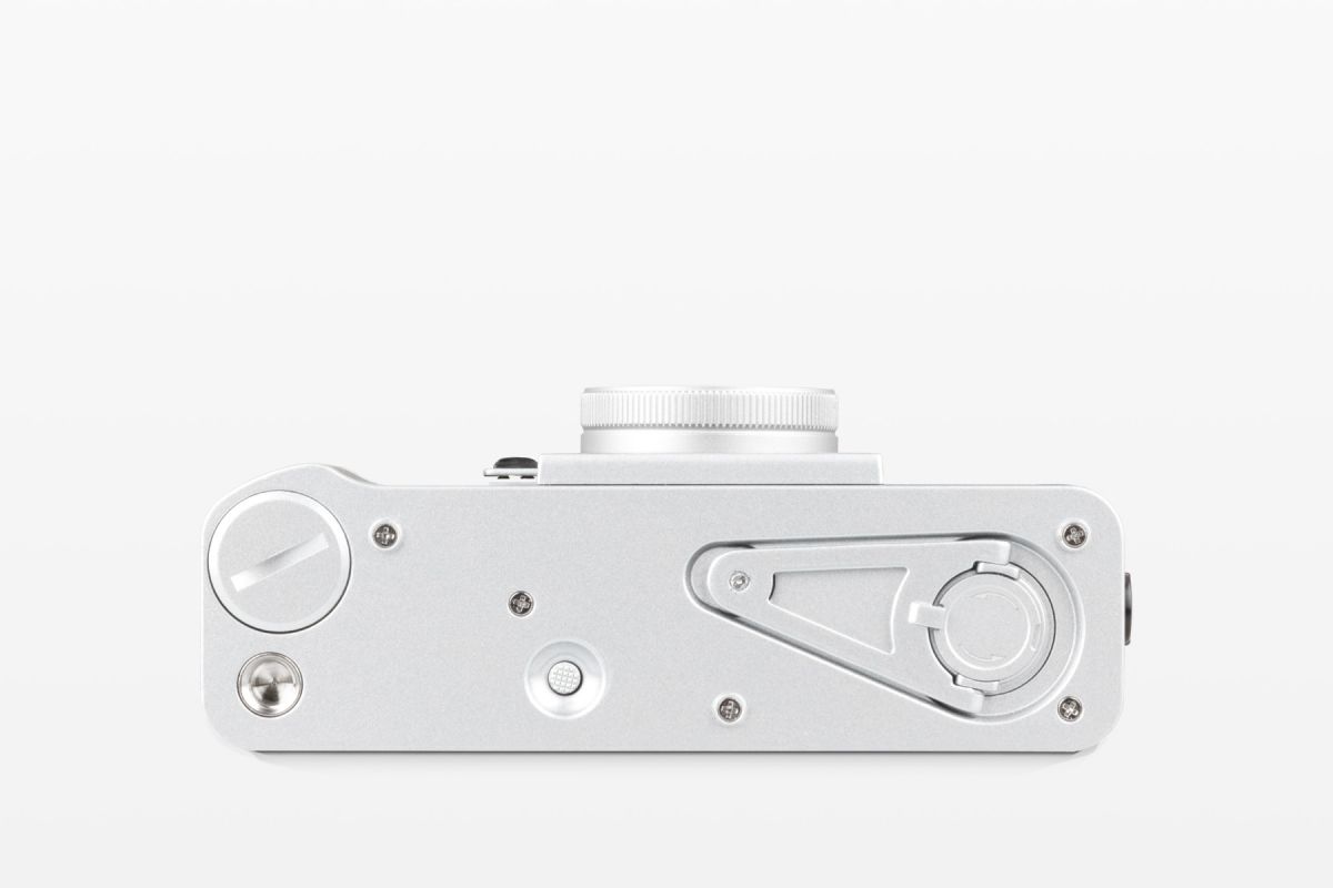 Lomo MC-A — Modern Build, Old-School Soul - Silver (Available in-store only)