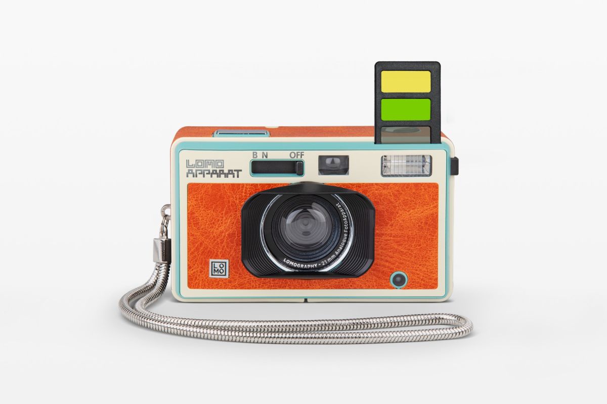 LomoApparat 21mm Wide-Angle 35mm Film Camera - Neubau Edition