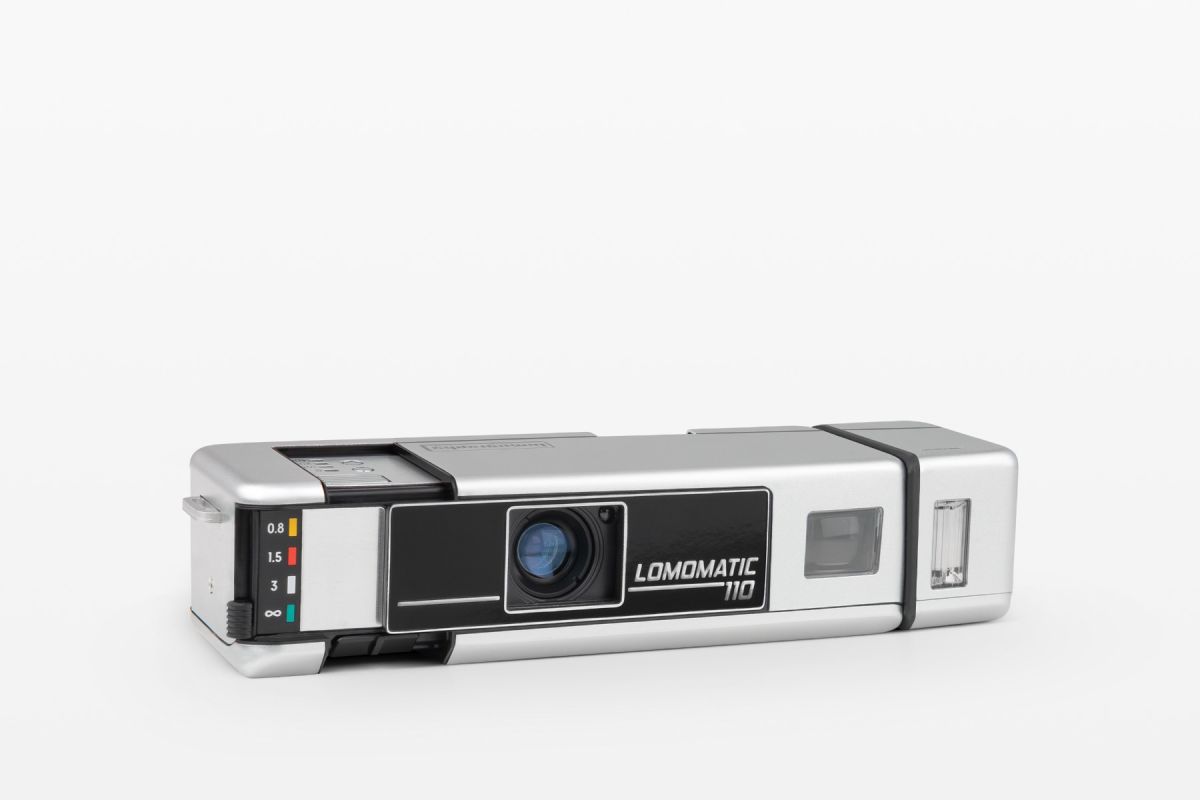 Lomomatic 110 Film Camera & Flash Metal