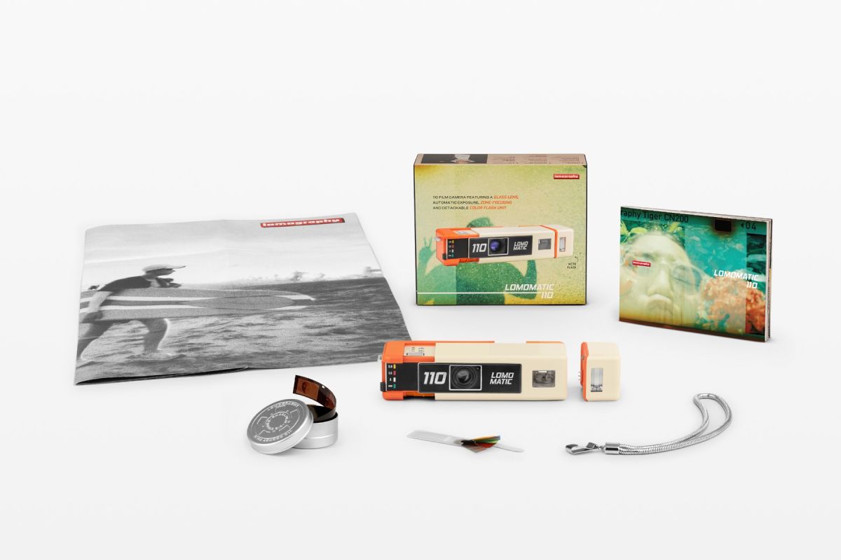 Lomomatic 110 Film Camera & Flash Golden Gate