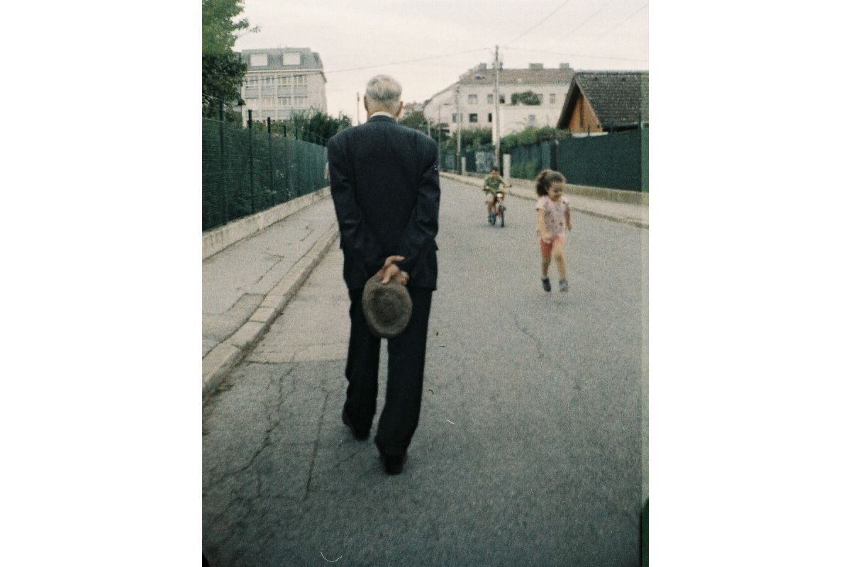 LomoChrome Color ’92 Sun-kissed 110 Film ISO 400 Pack of 3